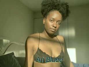 Ari_Bluee