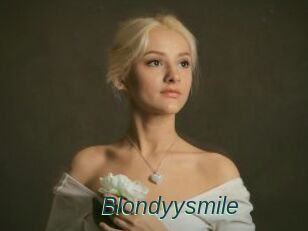 Blondyysmile