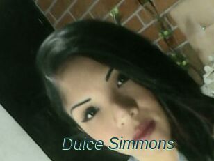 Dulce_Simmons