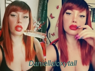 Daniellafoxytall