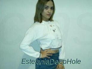 EstefaniaDeepHole