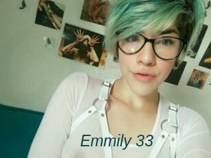 Emmily_33