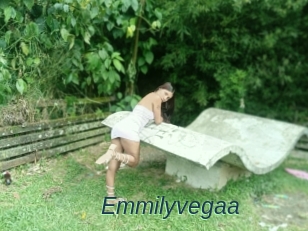 Emmilyvegaa