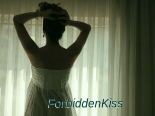 ForbiddenKiss_