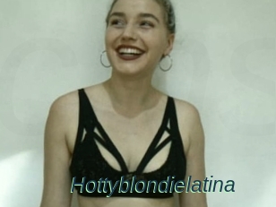 Hottyblondielatina