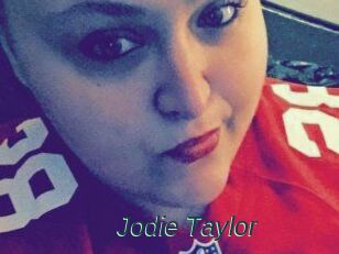 Jodie_Taylor