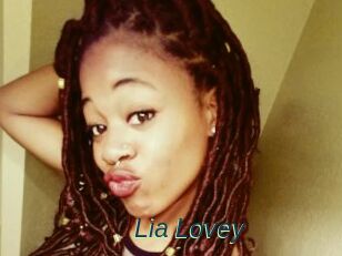 Lia_Lovey