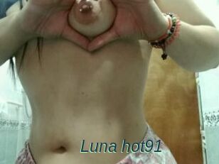 Luna_hot91