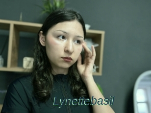 Lynettebasil