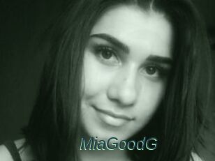 MiaGoodG