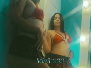 Miafox33