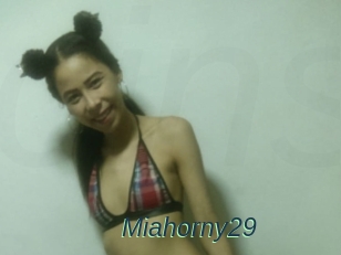 Miahorny29