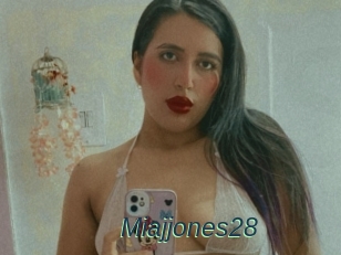 Miajjones28