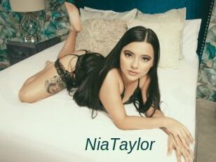 NiaTaylor