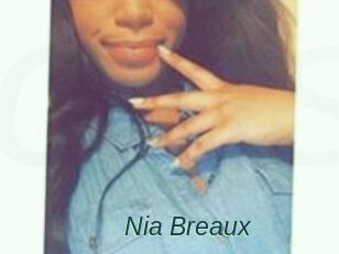 Nia_Breaux