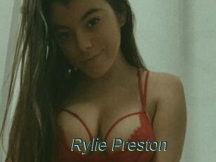 Rylie_Preston