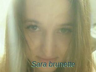 Sara_brunette