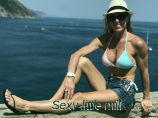 Sexy_little_milf