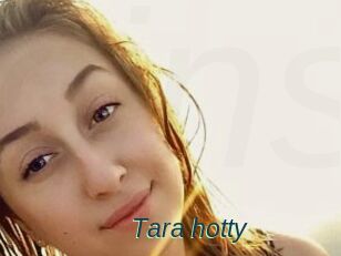 Tara_hotty